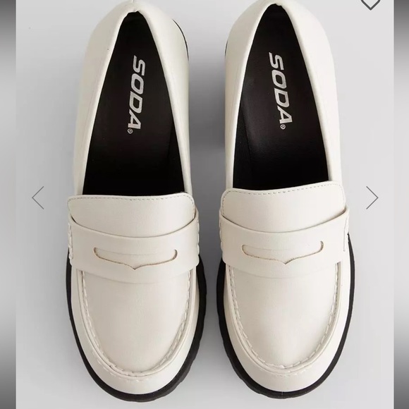 NWB Chunky Bone Heeled Penny Loafers - Picture 7 of 10